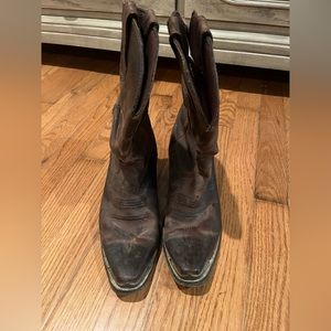 Distressed Durango cowboy boots
